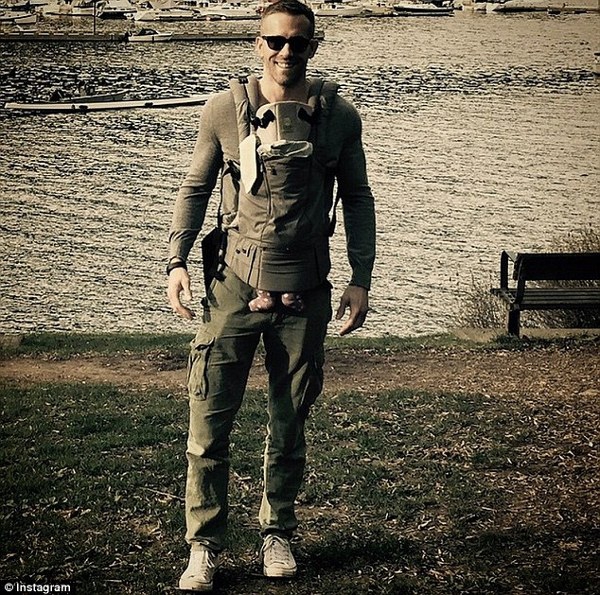 Blake Lively &#038; Ryan Reynolds Rayakan Hari Ayah