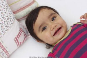 Saat Bayi Tumbuh Gigi (3): Sesuatu yang Dingin