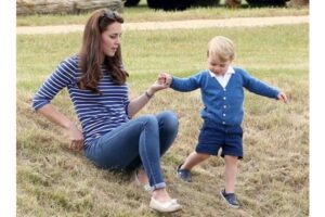 Saat Santai Kate Middleton & Pangeran George