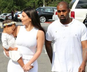 Kim Kardashian Bingung Jelaskan Pada North Soal Adiknya