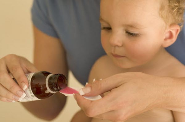 Trik Memberi Obat Pada Balita