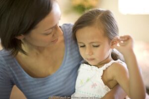 5 Langkah Menghilangkan Trauma Si Kecil