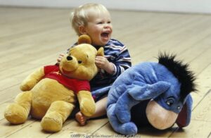 Tips Memilih Mainan Anak