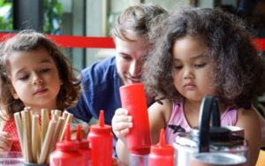 Belajar Membuat Burger & Jus di Potato Head