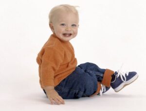 Ajarkan Si Kecil Selalu Tersenyum