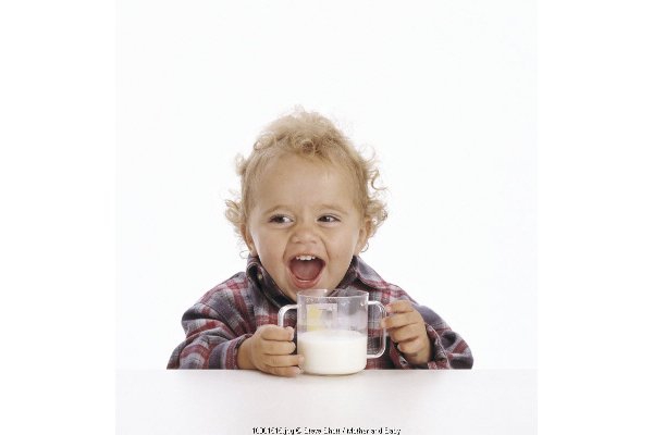 Jika Si Kecil Alergi Susu Sapi