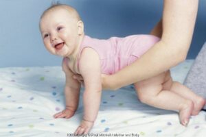 Yuk, Latih Bayi Tengkurap!