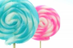 Tips Memilih Jajanan yang Aman untuk Si Kecil