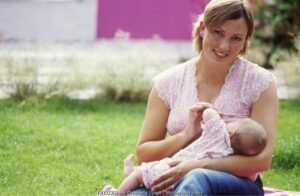 Bentuk Payudara Pengaruhi Produksi ASI?