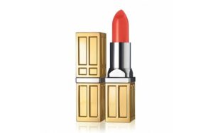 Anda Ingin Tampil Sempurna? Gunakan Lipstik ini!