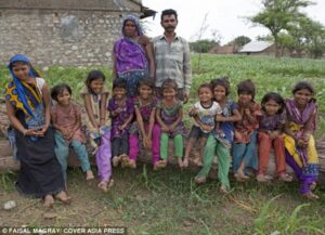 Melahirkan Belasan Kali Demi Anak Laki-Laki