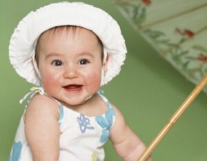 Yuk, Buat Bayi Anda Tertawa!