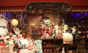 Wow! Ada Hujan Salju di Jakarta