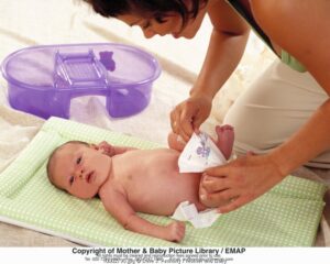 Penyebab Keputihan pada Bayi