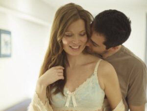 5 Cara Mengetahui Posisi Seks Favorit Istri