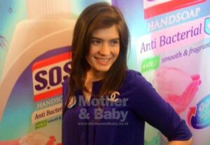 Carissa Puteri Jaga Kebersihan untuk Mencegah Penyebaran Virus