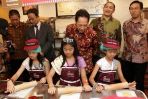 Belajar Membuat Camilan Sehat