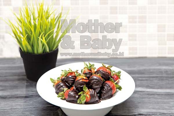 Chocolate Dipped Strawberry