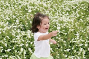 4 Manfaat Berkebun bagi Si Kecil