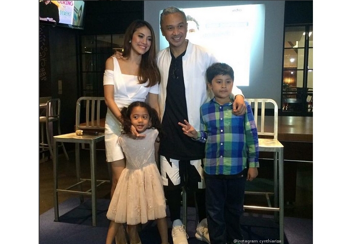 Giring &#8216;Nidji&#8217; Berbagi Cerita Liburan bersama Keluarga  di Jepang