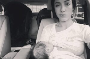 Ibu Ini Marah karena Disebut Menjijikkan saat Menyusui