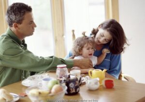 9 Tips Menghadapi Tantrum