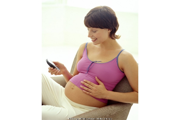 Teknologi Berbasis SMS untuk Ibu Hamil Hingga Menyusui