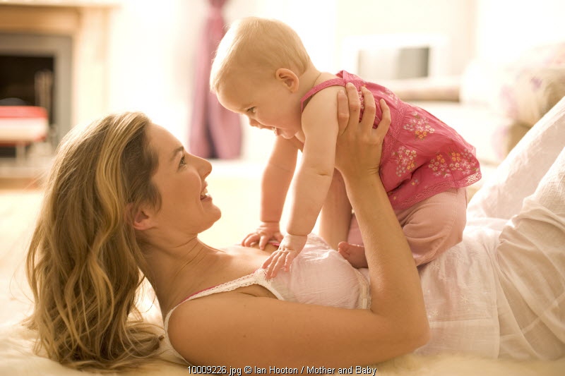 Manfaat Bermain dengan Si Kecil