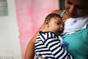 Kemenkes Keluarkan Travel Advisory untuk Cegah Zika