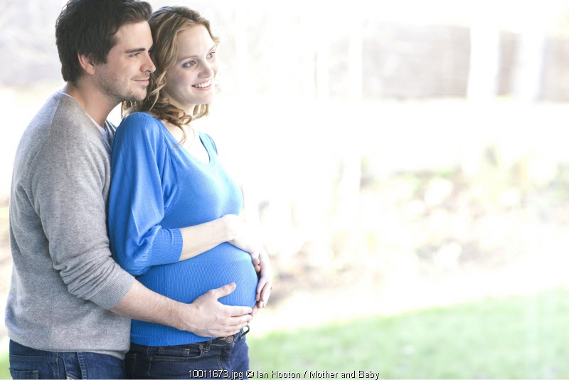 4 Manfaat Berpelukan