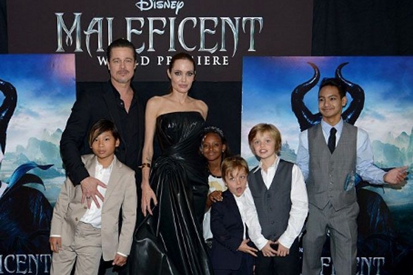 Angelina Jolie dan Brad Pitt Memutuskan Bercerai