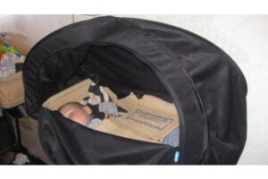 Kanopi Anti Rewel untuk Si Kecil di Pesawat