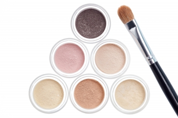 Tips Perbaiki Kosmetik yang Pecah