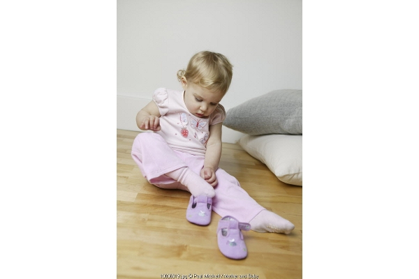 5 Tips Memilih Sepatu Untuk Si Kecil