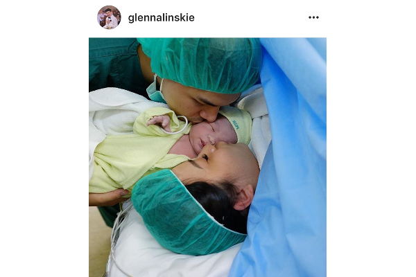 Chelsea Olivia Melahirkan Bayi Cantik di Tanggal Cantik