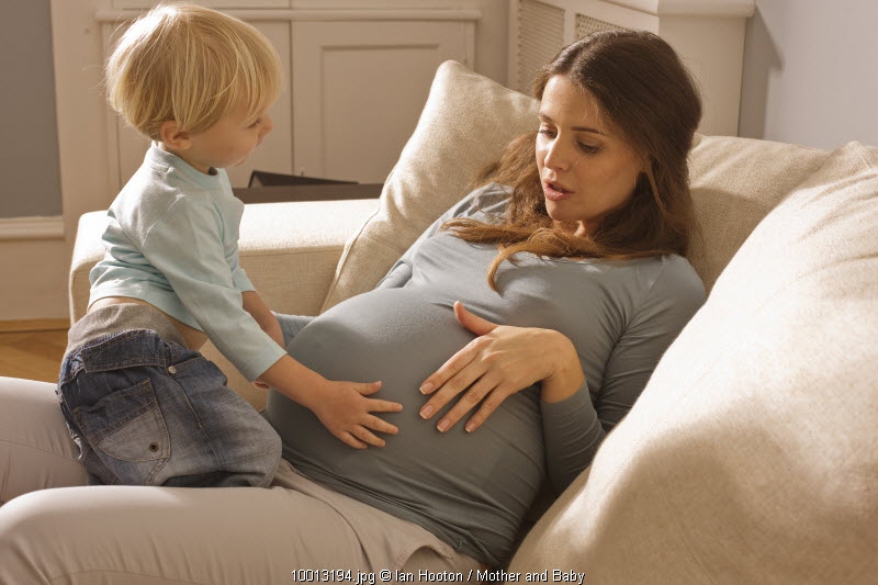 5 Perbedaan Saat Memiliki Anak Kedua