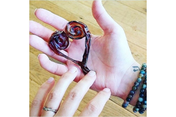 Berkreasi dengan Tali Pusar