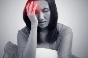 Benarkah Berhubungan Seksual Sembuhkan Sakit Kepala?