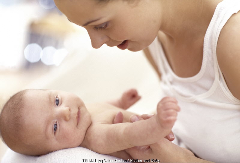 Cara Bayi Mengenali Ibunya