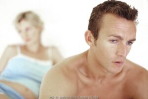 5 Tanda Suami Selingkuh