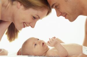 4 Cara Menyeimbangkan Peran Ibu dan Istri