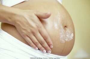 Yuk, Cegah Stretch Mark Selama Kehamilan!
