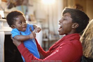 Terlalu Berisik, Anak Jadi Susah Belajar Bicara