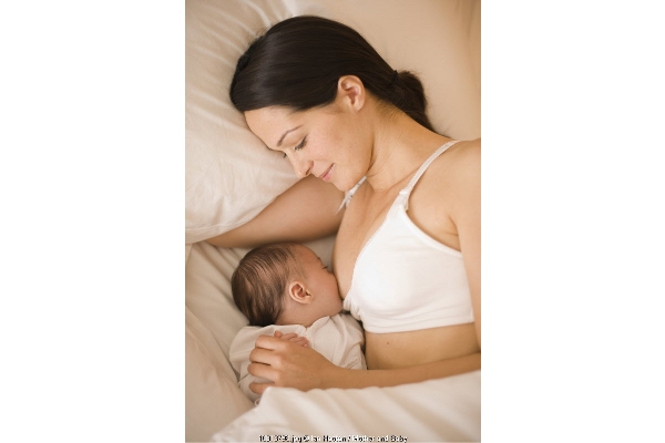 ASI dapat Meredakan Tangisan Anak Pasca Vaksinasi