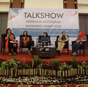 Menikah dengan WNA? Berita Baik Ini untuk Anda!