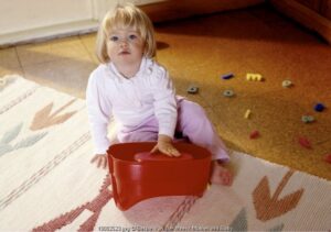 Tanda Si Kecil Siap Potty Training