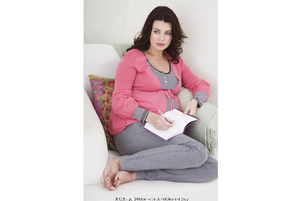 Bumil Mudah Lupa? Mungkin Anda Mengalami Mommy Brain