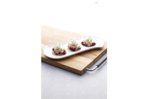 Menu Seafood Spesial: Prawn Ceviche with Red Beet Puree