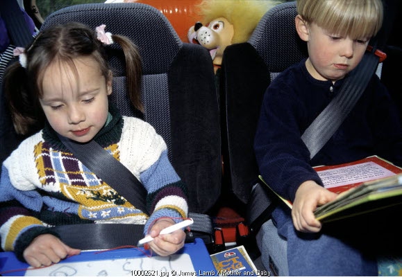 Aktivitas Seru di Perjalanan Panjang