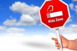 Efek Buruk pada Bayi Bila Ayah Merokok